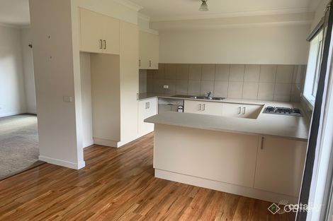 Property photo of 2/5 Langwarrin Crescent Langwarrin VIC 3910