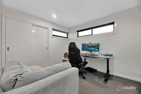 Property photo of 2/3 Edgar Street Hadfield VIC 3046