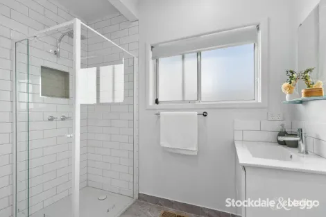 Property photo of 43 Dunbar Avenue Morwell VIC 3840