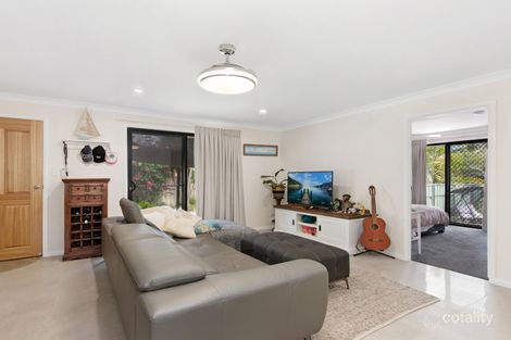 Property photo of 1/12 Wagtail Court Burleigh Waters QLD 4220