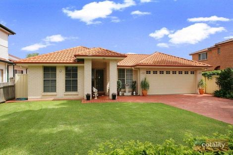 15 Broe Ave, East Hills, NSW 2213