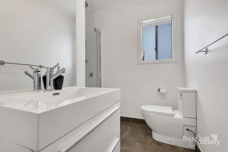 1/22 Hammerwood Ave, Derrimut, VIC 3026