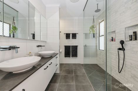 Property photo of 13 Sunniva Boulevard Burdell QLD 4818