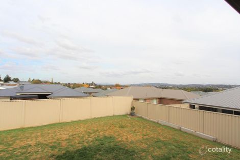 Property photo of 4 Keane Drive Kelso NSW 2795