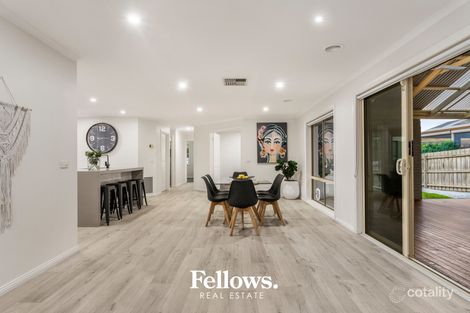 Property photo of 44 Wintersun Road Berwick VIC 3806