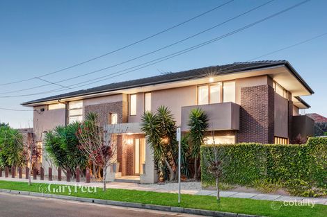 Property photo of 5 Rosecraddock Place Caulfield North VIC 3161