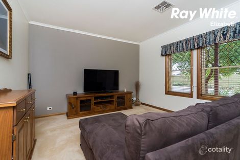 Property photo of 2 Trinity Court Andrews Farm SA 5114