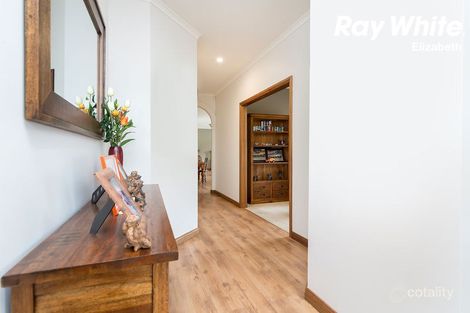 Property photo of 2 Trinity Court Andrews Farm SA 5114