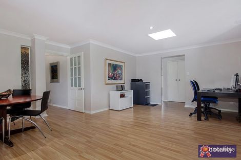 Property photo of 6 Tanby Place Cooloongup WA 6168