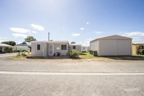 32 Trout Rd, Fisherman Bay, SA 5522