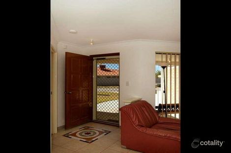 Property photo of 41 Abrolhos Loop Beckenham WA 6107