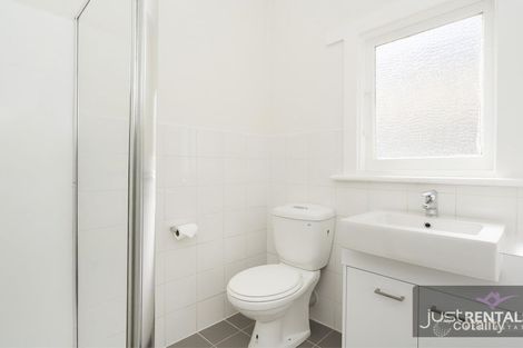 Property photo of 1/164 Atherton Road Oakleigh VIC 3166