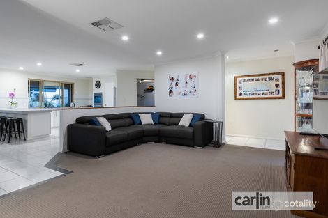 Property photo of 28 Torenia Way Yangebup WA 6164