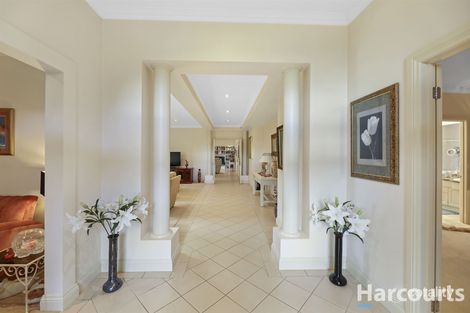 Property photo of 12 Wallace Crescent Drouin VIC 3818