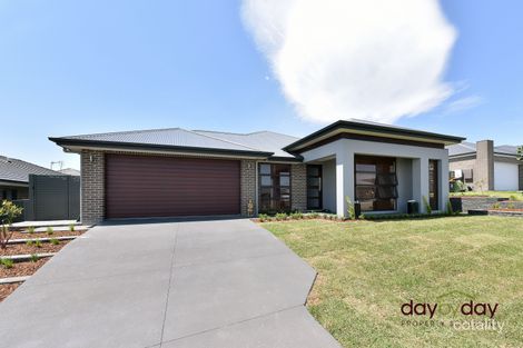 Property photo of 8 Mima Street Fletcher NSW 2287