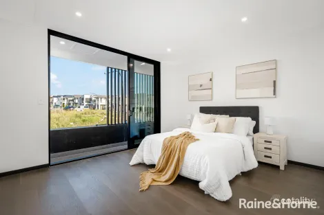 Property photo of 77 Equinox Drive Box Hill NSW 2765
