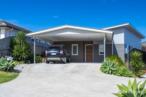 Property photo of 2/8 Wilga Place Ulladulla NSW 2539
