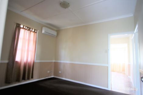 Property photo of 1049 Logan Road Holland Park West QLD 4121