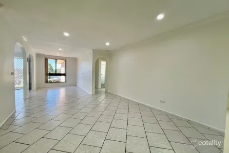 Property photo of 6 Boeing Crescent Raby NSW 2566