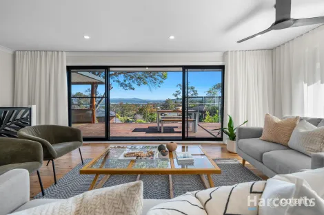 Property photo of 14 Saxonvale Close Eleebana NSW 2282