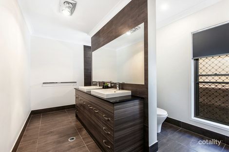 Property photo of 10 Aden Place Deebing Heights QLD 4306