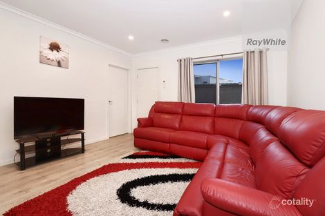 Property photo of 4 Treestone Walk Westmeadows VIC 3049