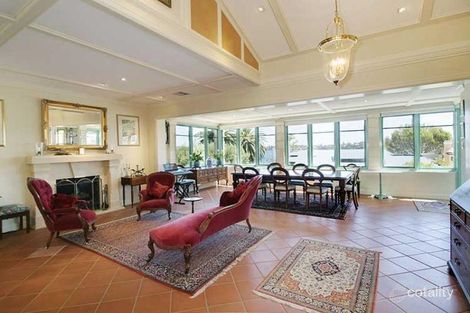 Property photo of 165 Waratah Place Dalkeith WA 6009