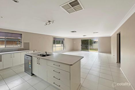 Property photo of 42 Catherine Drive Dubbo NSW 2830