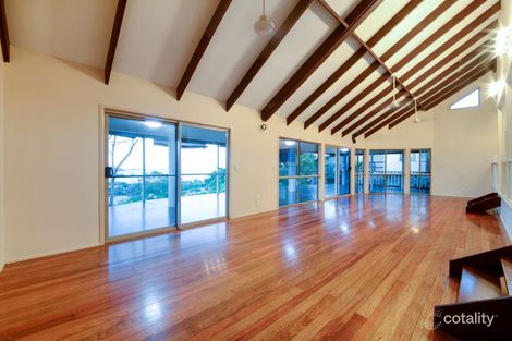 Property photo of 5 Woodwark Crescent Cannonvale QLD 4802