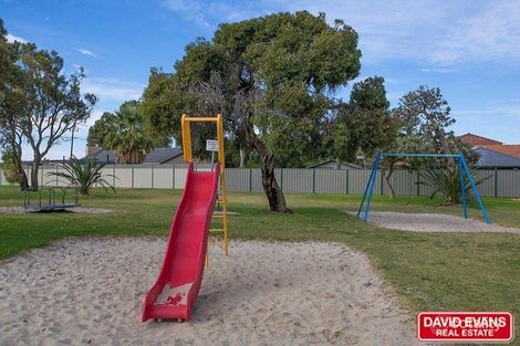 Property photo of 7 Awhina Place Kallaroo WA 6025