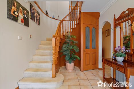 Property photo of 5 Batterbee Drive Mooroolbark VIC 3138