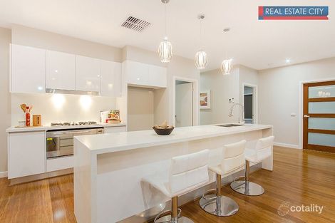 Property photo of 30 Perugia Avenue Greenvale VIC 3059