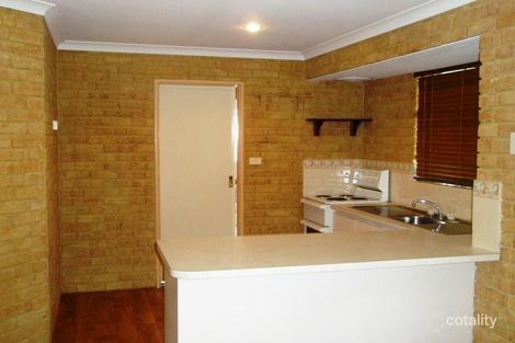 Property photo of 21 Oceanside Drive Wandina WA 6530