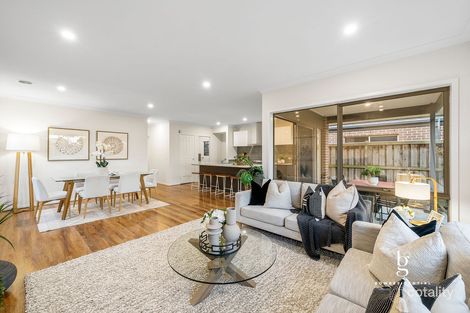 Property photo of 21 Burnham Crescent Keysborough VIC 3173