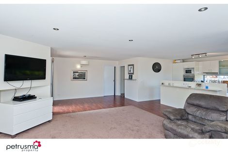 Property photo of 2/9 Jasper Court Oakdowns TAS 7019