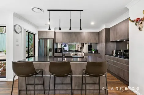 Property photo of 7 Bangalore Place Cameron Park NSW 2285