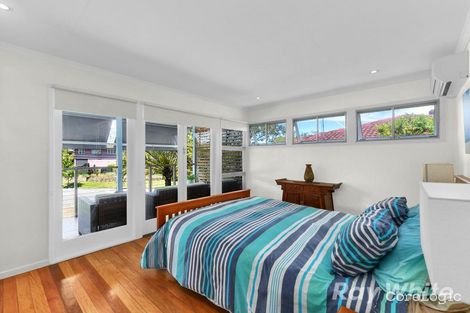 Property photo of 32 Illawarra Street Everton Hills QLD 4053