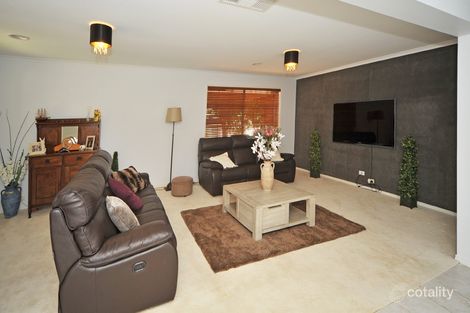 Property photo of 5 Regency Place Kennington VIC 3550