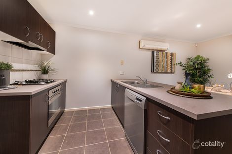 Property photo of 14 Tyndall Street Cranbourne East VIC 3977