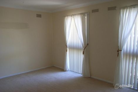 Property photo of 20 Mariana Crescent Lethbridge Park NSW 2770