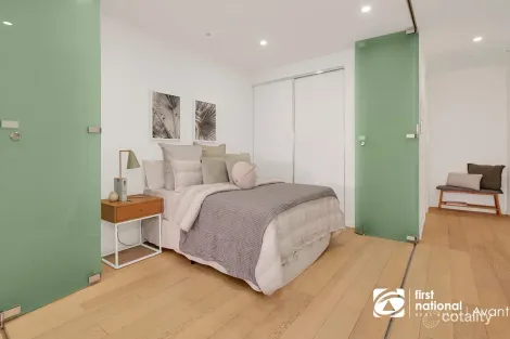Property photo of 207/538 North Road Ormond VIC 3204