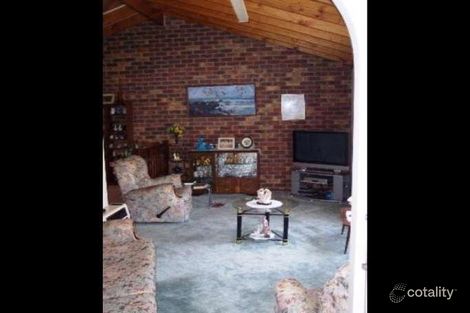 11 Marshall Rd, Australind, WA 6233