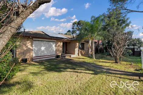 42 Traverse Ave, Salisbury North, SA 5108