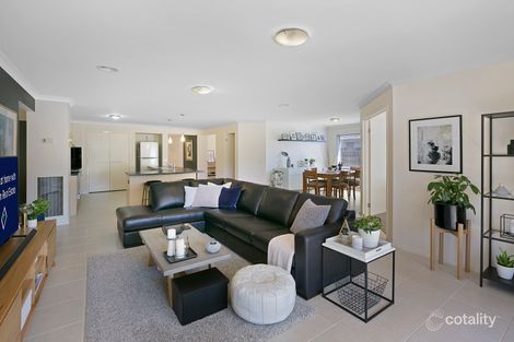 Property photo of 6 Jessica Place Carrum Downs VIC 3201