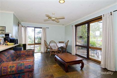 Property photo of 68 Milborne Crescent Eltham VIC 3095
