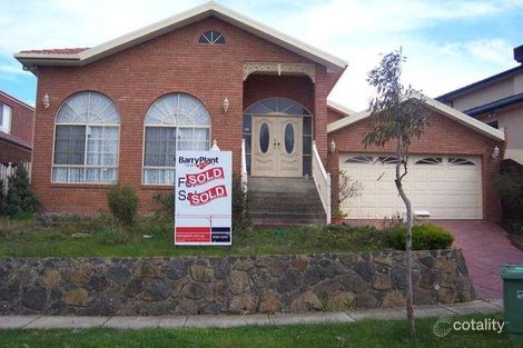 59 Ravenhill Bvd, Roxburgh Park, VIC 3064