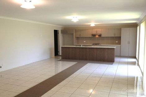 Property photo of 12 Nield Street Ropes Crossing NSW 2760