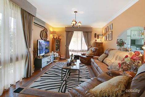 Property photo of 21 Tandara Avenue Bradbury NSW 2560