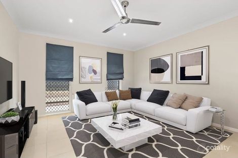 Property photo of 7 Miriam Court Woolmar QLD 4515