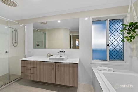 Property photo of 13 Outlook Crescent Bridgeman Downs QLD 4035